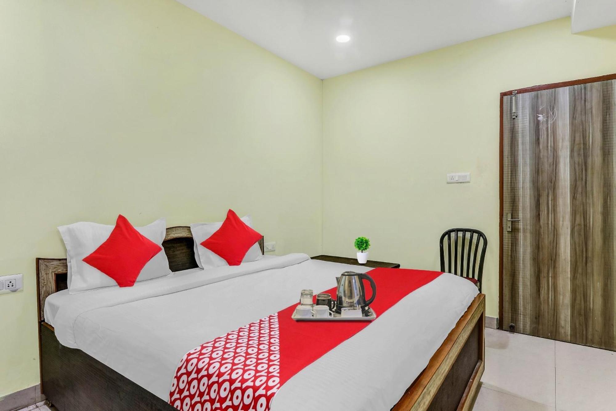 Hotel O Govind Guest House Gorakhpur Exterior foto